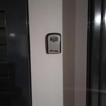Acropolis Apartment *